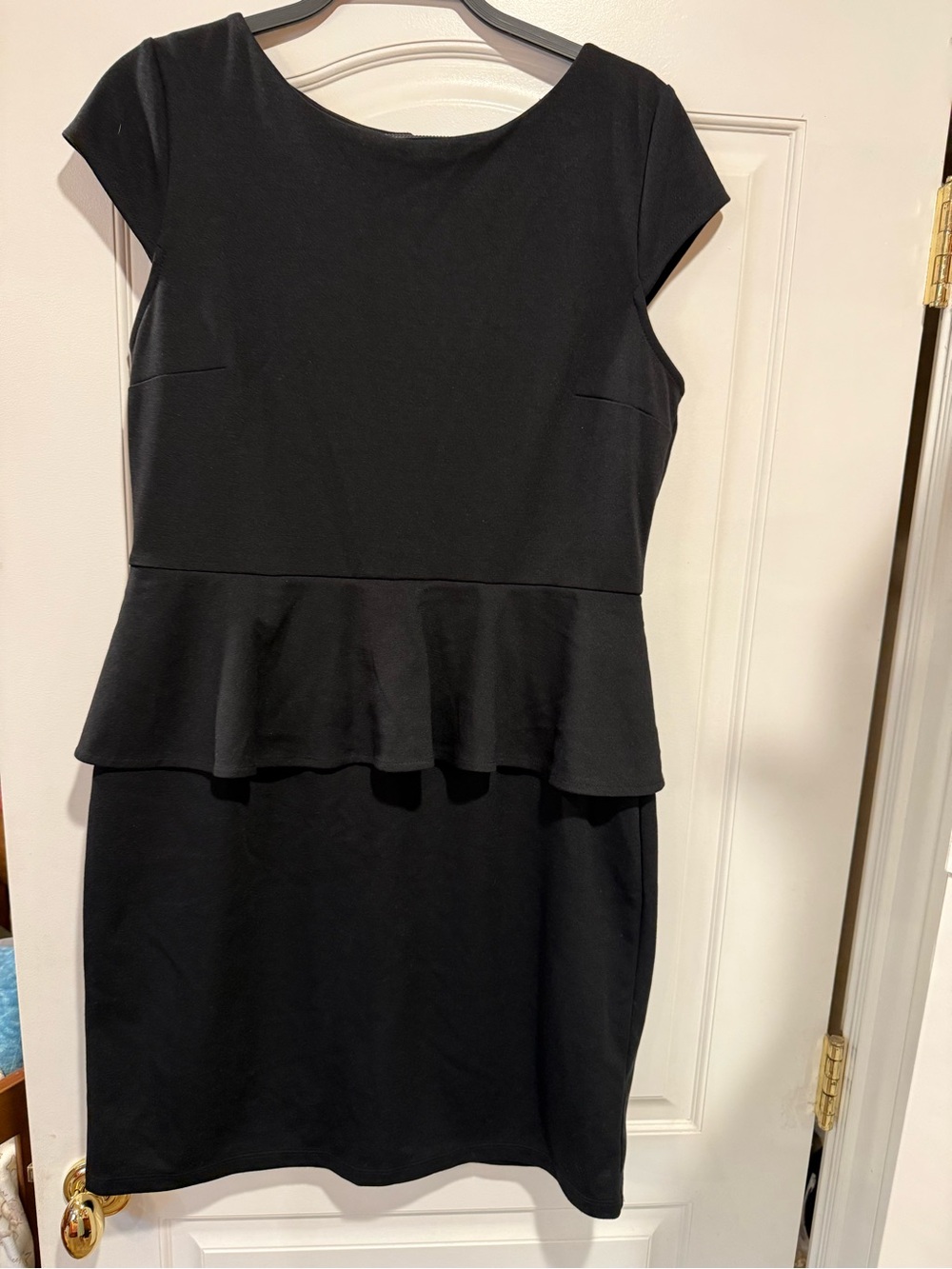 Apt. 9 Black Cap-Sleeve Peplum Midi Dress
